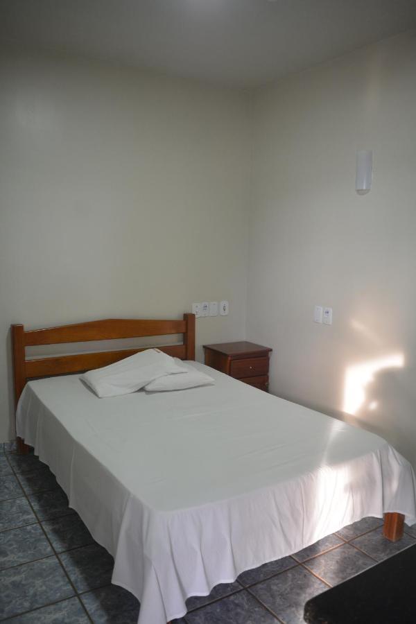 Hotel Anita Ariquemes Kültér fotó