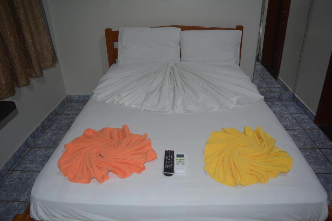 Hotel Anita Ariquemes Kültér fotó