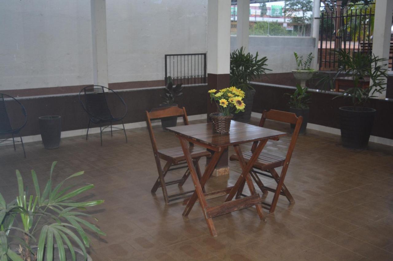 Hotel Anita Ariquemes Kültér fotó